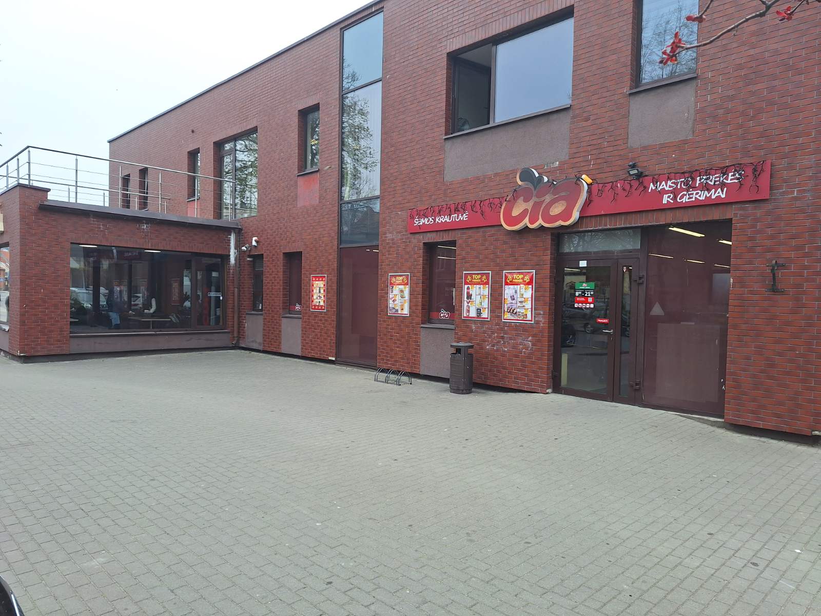 ČIA 35
