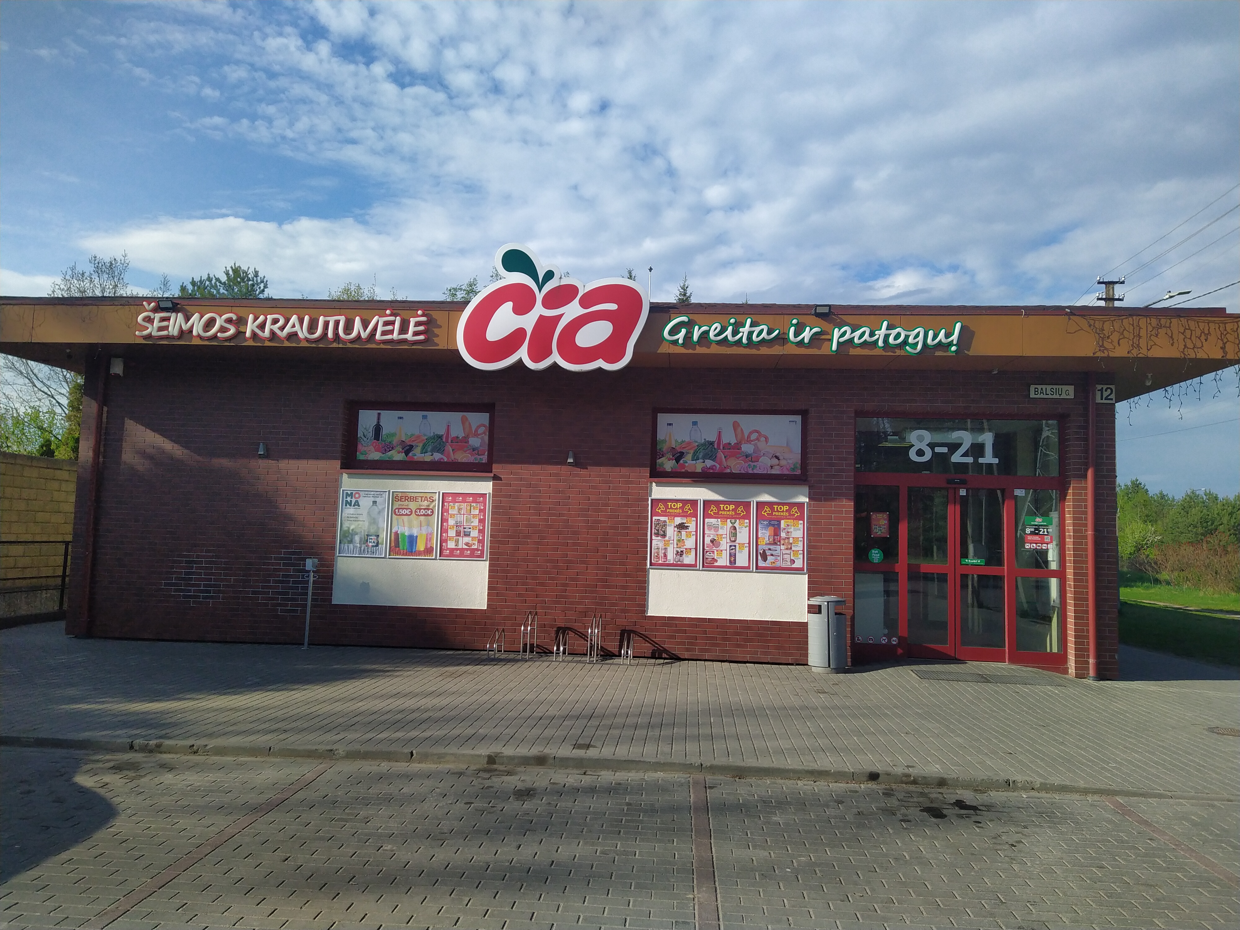 ČIA 82
